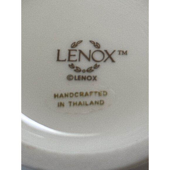 Lenox Rose Blossom Bud Vase Porcelain 7.75 Inch Tall 24K Gold Gilt Edge - Picture 5 of 6